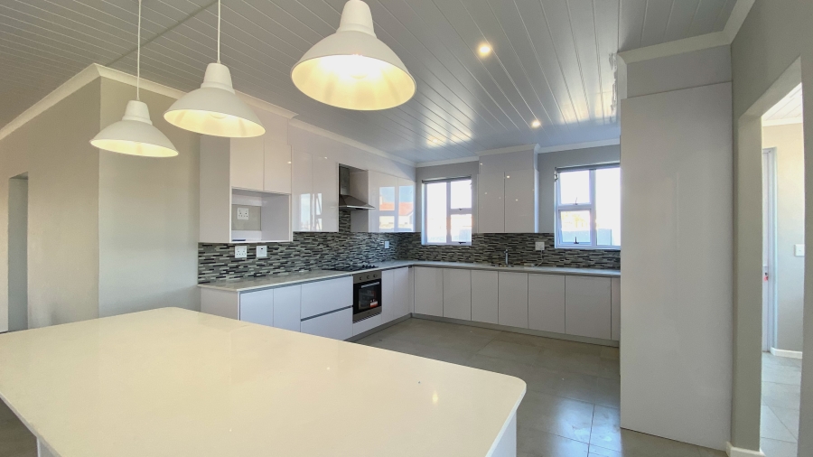 3 Bedroom Property for Sale in Port Owen Western Cape